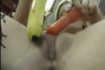 Овощи фрукты мастурбация - порно видео на beton-krasnodaru.ru